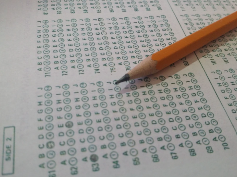 pencil and test paper
Creative Commons Zero, Public Domain Dedication